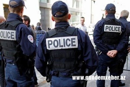 Fransada müəllimini öldürməyə cəhd edən məktəbli qız saxlanılıb