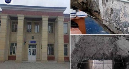 Şagirdlər ayaqyolu üçün yaxınlıqdakı yararsız yardımçı binaya gedirlər