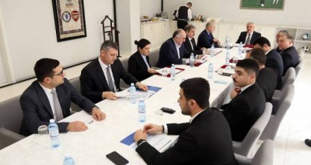 Rövnəq Abdullayev AFFA prezidentliyinə namizəd olmayacaq