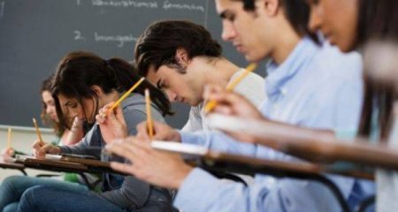 Bakıdakı universitetlər bölgələrə köçürülür? - Rəsmi açıqlama