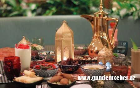 İftar və sahurda bu qidaları QƏTİYYƏN YEMƏYİN