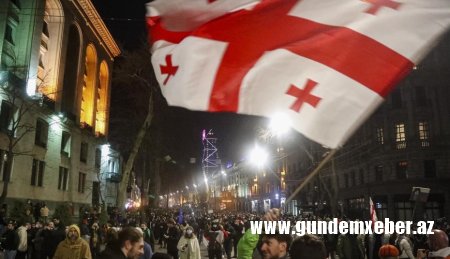 Gürcüstanda aksiyada etrazçılar xəsarət alıb