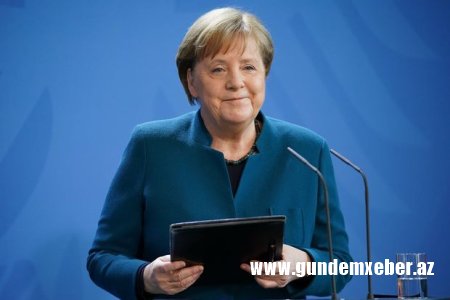 Merkelin 700 səhifəlik xatirə kitabının nəşr tarixi bəlli oldu