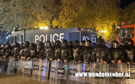Gürcüstanın Daxili İşlər Nazirliyi etirazçılara xəbərdarlıq edib