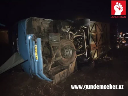 İranda avtobus qəzaya uğradı: Ölənlər və onlarla yaralanan var