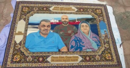 Mübariz Mənsimovun oğlu üzərində atasının rəsmi olan xalça toxutdurdu, pulunu vermədi - MÜRACİƏT