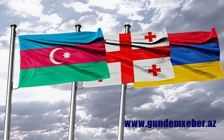 Tbilisidə Gürcüstan, Azərbaycan və Ermənistan nümayəndələri arasında görüş başlayıb - YENİLƏNİB