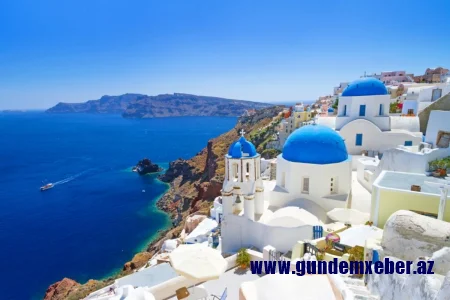 Santorini təhlükədə: Sualtı vulkan adanı yer üzündən silə bilər