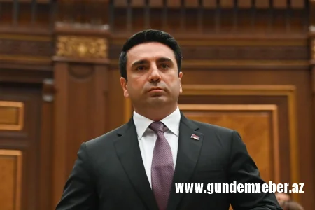 Simonyan Rusiyanı Ermənistana qarşı hibrid müharibə aparmaqda ittiham etdi