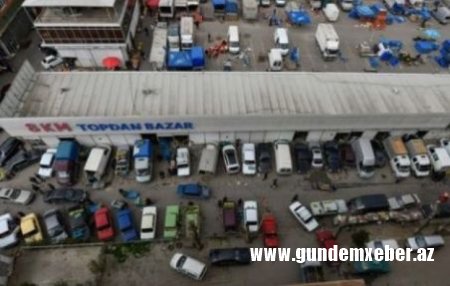 "8-ci kilometr“ bazarının ətrafında parklanma ilə bağlı xaos: Sürücülər cərimələnirlər?