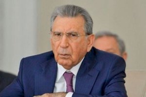 Ramiz Mehdiyevin halı pisləşdi - Həkim çağırdılar -YENİLƏNİB
