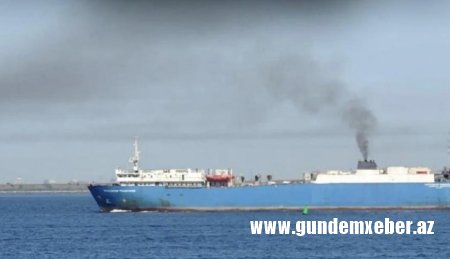 TƏCİLİ: Xəzərdə 2 Rusiya gəmisi VURULDU