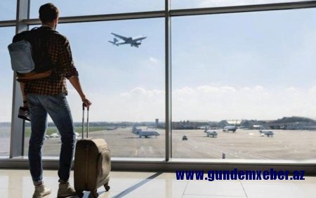 Gənclərin ölkədən köçü: təbii proses, yoxsa?