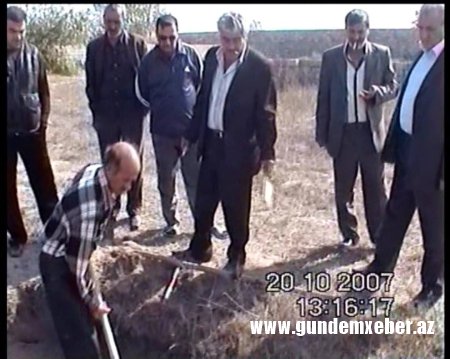 Abşeron tarixini silmək məqsədi ilə tarixi qəbirləri dağıdırlar - FOTOFAKTLAR