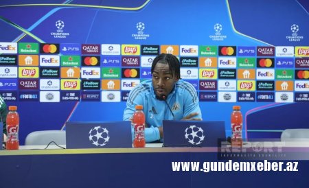 "Nyukasl"ın futbolçusu: "Qarabağ" qeyri-adi komandadır"