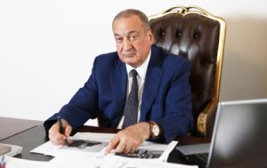 Eldar Quliyev həm deputatdır, həm rektor: Bu necə olur? - HƏQİQƏTƏN DƏ...