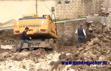 Masazırda tikinti aparanlar kommunal xətləri zədələyiblər - ŞİKAYƏT/VİDEO