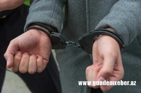 Evliliyi xilas etməkdən yazan pastor çoxarvadlılığa görə həbs edildi A- A+