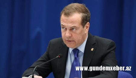 Medvedevdən Paşinyana şok hədə: "Sonu faciəvi olacaq"