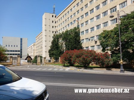 "Azərbaycan” Nəşriyyatının müəmmalı taleyi: “əsaslı təmir” vədi niyə bir ildən sonra da reallaşmayıb?
