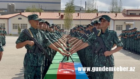 DSX-nin birləşmə və hərbi hissələrində gənc əsgərlərin andiçmə mərasimi keçirilib