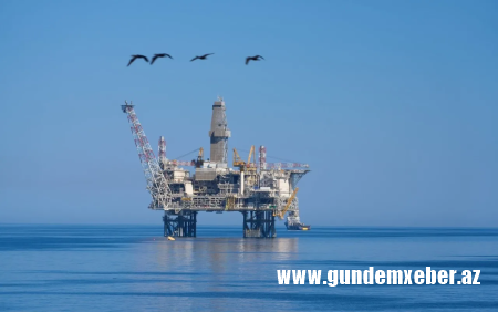 Qərbi Abşeron yatağında platformada qaldırıcı qurğu aşıb, ölən var