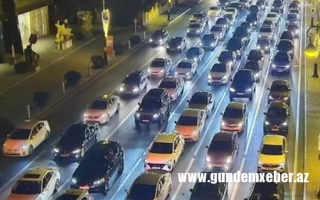 Təmir səbəbindən bu yolda sıxlıq yarandı