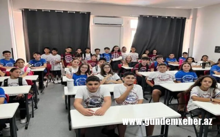 Bu məktəbdə 27 cüt əkiz təhsil alır