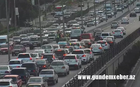 Bu yollarda sıxlıq var - Sürücülərin nəzərinə!