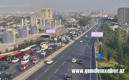 Bəzi yollarda sıxlıq var - SİYAHI