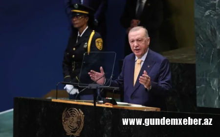 Ərdoğan şeir söylədi, Binali Yıldırım göz yaşlarına boğuldu
