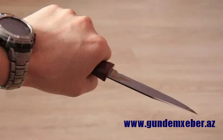 Abşeronda işdən çıxarılan xəstəxana əməkdaşı baş həkimin müavinini bıçaqladı