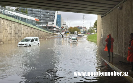 İstanbulda yağış 5 nəfərin həyatına son qoydu