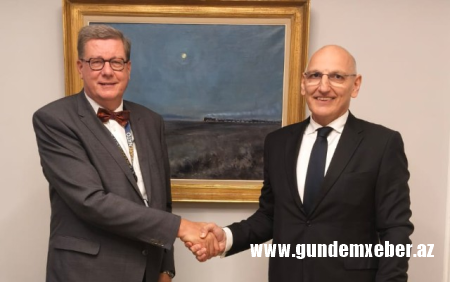Elçin Əmirbəyov Brüsseldə bir sıra vəzifəli şəxslərlə görüşdü