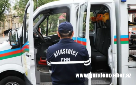 Dördüncü mərtəbədən yıxılan şəxs xilas edildi